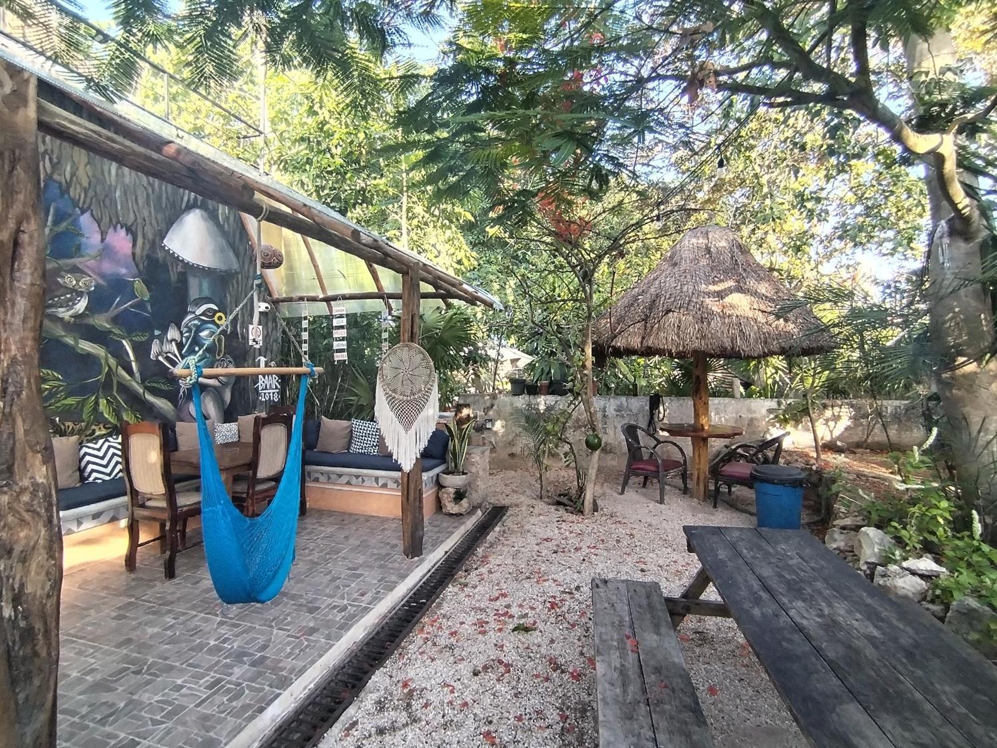 Hostel Casa Xtakay Вальядолід Екстер'єр фото